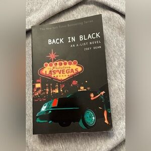 Y2K book series Zoey Dean An A-List Novel Back in Black young adult books elite